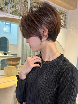 ロンド ストラーダ 心斎橋(Lond strada) ショート×ハイライト白髪ぼかし×マチルダボブ[心斎橋]