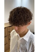 ダブルオオガキ (W-ogaki)&nbsp;メンズパーママッシュツーブロック無造作パーマツイスト