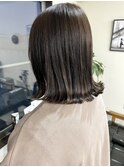 外ハネ切りっぱボブ×アッシュグレージュ☆