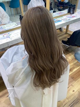 アプリバイリアン 浦和2号店(appri by Rien) Wカラー/トリプルカラー/appribyRien浦和2号店　横田フウ