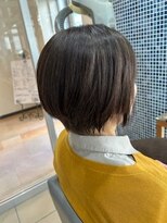 スタジオ アルファプラス 日暮里店(studio α+)&nbsp;ステップボーンカットカットボブショートハイライト白髪ぼかし