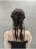 【お呼ばれヘアアレンジ】ふわもこツイン編みおろし