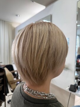 ヘアーメイク ニューヨーク 千駄木店(Hair Make NEWYORK) ハイトーンカラー