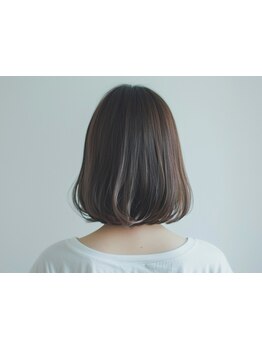 【大人女性の白髪染め☆】おしゃれ染めみたい♪《白髪染め》を楽しめる◆［ハイライト/白髪染め］