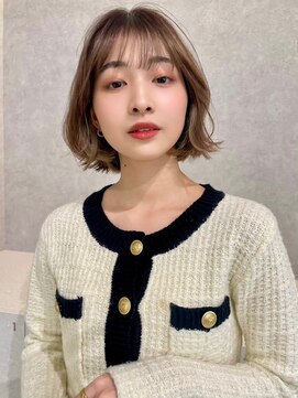 アッシュ 茗荷谷店(Ash) 抜け感シースルーの柔らかショートボブ