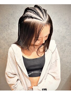 ノーム 横浜(NORM) ハーフ コーンロウ