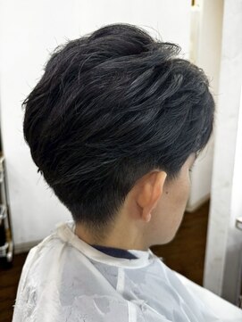 宇都宮メンズカットスパイキーショートツーブロックフェード