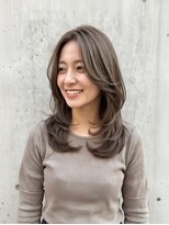 コミレ(COMILE)&nbsp;大人女性のためのレイヤーミディ