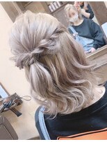 モアムー(Moremuu) 【りえ】ハイトーンカラー