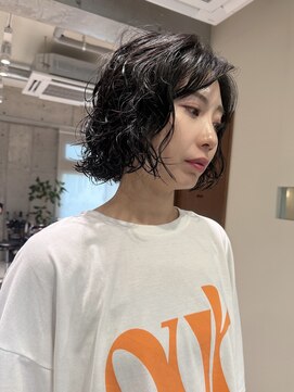 ヒイロ(hiilo.) 【パーマ始めるならコレ】大人がハマるトレンドボブパーマ