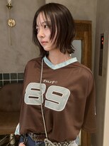 シキ(SHIKI)&nbsp;顔まわりレイヤー×切りっぱなしボブ
