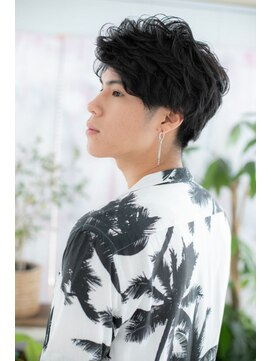 ミック ヘアアンドビューティー 大山店(miq  Hair&Beauty) 黒髪ワイルドアップバングでくせ毛ショートa