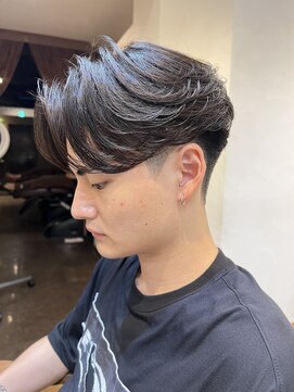 エクリ 麻布十番(equri) カルマパーマセンターパート