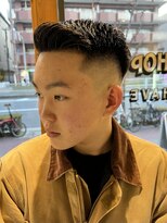 フリーク バーバーショップ 都島店(FREAK BARBER SHOP)&nbsp;サイドパートスキンフェード