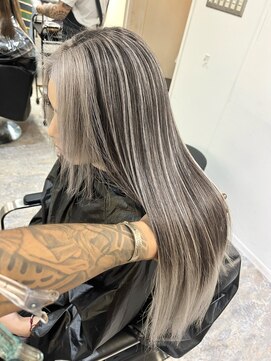 ブレンド 渋谷(BLend) ハイライトカラーマチルダボブインナーグレージュ前髪