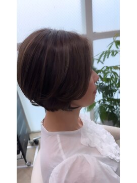 リトマス 二子玉川(litmus) 脱白髪染め