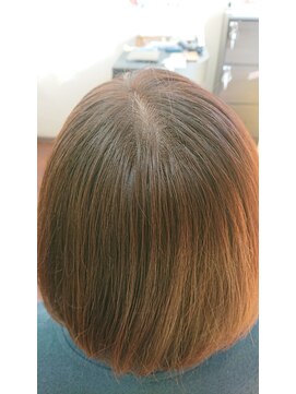 レイディバードカラー 深谷稲荷町店 30分のリタッチカラー（根元白髪染め）