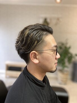 カルム(CALME) メンズパーマ＋ハイライトカラー