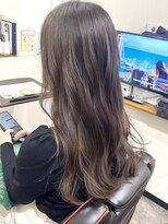 ベルポ(Bellpo) グレージュ＆イヤリングカラー/髪質改善/20代30代/ウェーブ