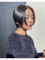 エアー 青山(AIR) 前髪あり耳掛け丸みくびれショートボブ20代30代40代50代60代