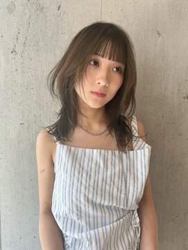 バロンフェム(baLon.fem) 【stylist田島】ブリーチなし／オリーブカラー