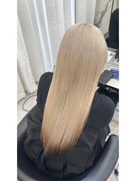 エトワール(ETOILE) ホワイトベージュ/ミルクティー/ブリーチ/ハイトーン/ロング