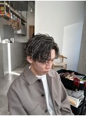 大人波巻きハイライトパーマ
