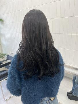 イル 天神西通り店(ill) ダークモカブラウン/自然な暗さにしたい方にオススメ/暗髪