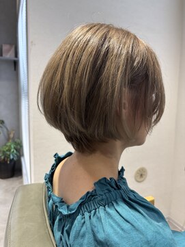ビス フルール 日暮里店(Vis fleur) ハイトーンショート