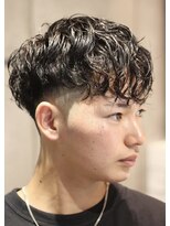 キングスマントーキョー カットクラブ 中野(KINGSMAN TOKYO CUTCLUB)&nbsp;ニュアンスパーマ/ツイストスパイラル/フェード[中野/MEN'S]
