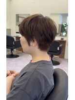 ノーティー(NORTY) ショートレイヤー/大人マッシュショート/分け目崩しショート