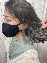 アンダーバーホワイト 南海難波店(_WHITE)&nbsp;プレミアムインナーカラー☆シルバーアッシュ