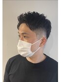 ツーブロック風　メンズ短髪　夏にオススメのヘアスタイル
