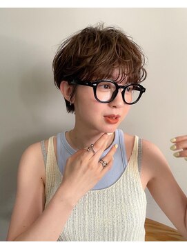 フィルムス 表参道(FILMS) レイヤーカット/ウェットへア/オリーブベージュ/表参道