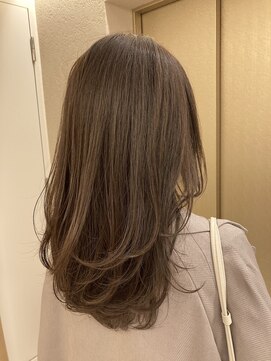 ブリス(VLISS) メルティーカラー/フェミニンロング/髪質改善