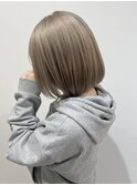 ミルクティーベージュ