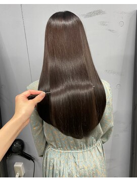 ダーツ(darts) *darts_KAREN*髪質改善ストレート