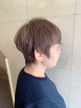 大須賀美容室 けやき通り店 白髪ぼかし全体ブリーチ