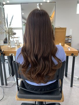 クルムバイルチア(Kulm by Luccica) 【Kulmbyluccica 小野紗英】 シナモンベージュ