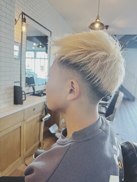 ティグレ(TIGRE) スキンフェード