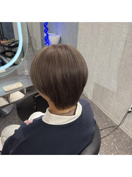 ブランシスヘアー(Bulansis Hair) カットカラーで大変身