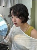 ショートパーマスタイル　ゆるふわパーマ　くせ毛風　ゆるパーマ
