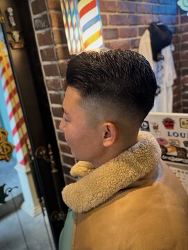 バレス 田町(BALES) フェードサイドパーマスタイル