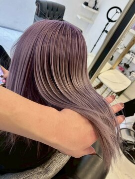 モーダバイグランデ 栄(Moda by GRANDE) ハイトーンケアブリーチカラー10代20代30代40代透明感カラー