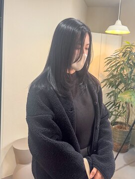 クリック(Click) 黒髪/クラゲヘアー/オリーブグレー/小顔/ココアベージュ/小倉