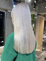 サンクマーケット 渋谷(cinq MARKET)&nbsp;渋谷ケアブリーチカラーシルバーアッシュホワイトブロンド韓国◆