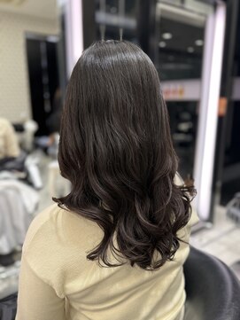 アピッシュ ギンザ(apish ginza) コテ巻き風パーマ