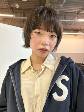 ナヌーク ダイカンヤマ(nanuk daikanyama) ブリーチなし！透け感オリーブカラー！レイヤーボブ