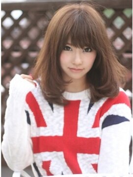 ビューイースト 亀戸 錦糸町(VIEW EAST) ミディアム髪型亀戸・錦糸町・平井・新小岩・小岩美容室i.Eastへ