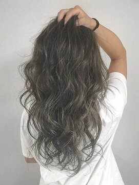 ラフィス ヘアー ヴォーグ 天王寺あべの店(La fith hair vogue) 【La fith】 グレージュ×グラデーションカラー